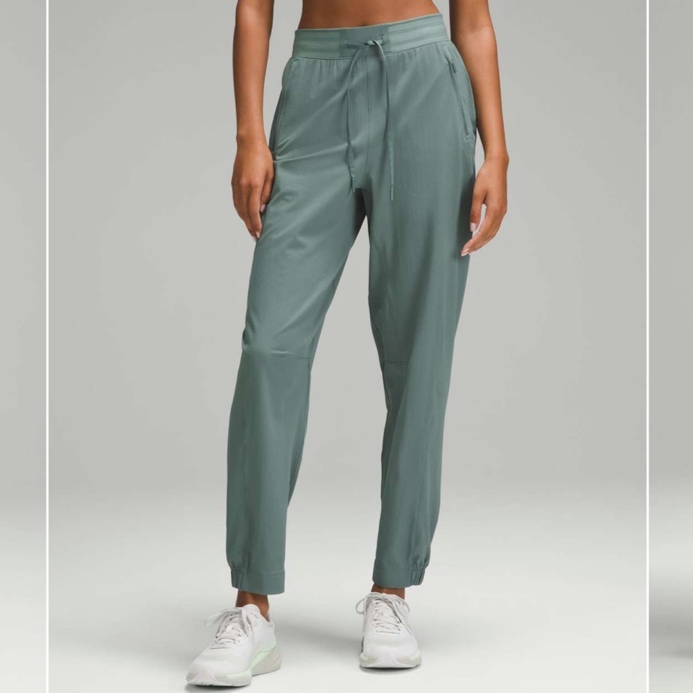 Lululemon License To Train High Rise Pants In Medium Forest